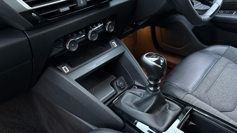 Citroen C4 1.2 PureTech Sense 5dr Petrol Hatchback